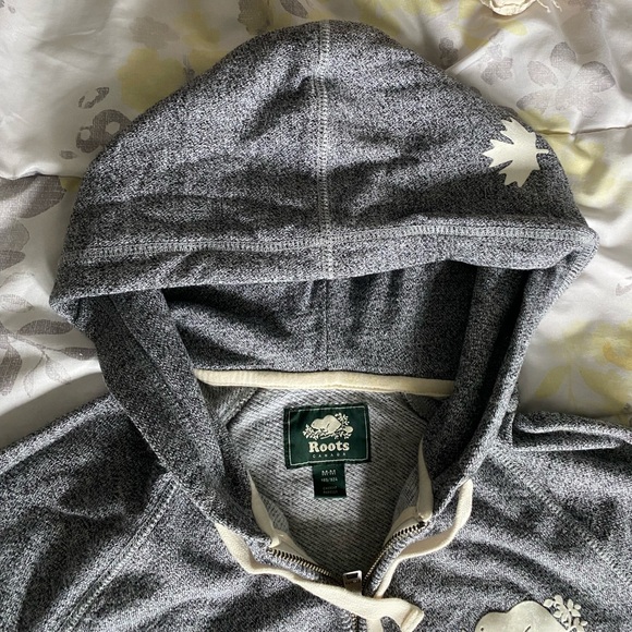 Roots Zip-up - Picture 6 of 7